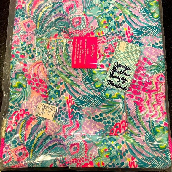 BNWT Lilly Pulitzer quilted backpack